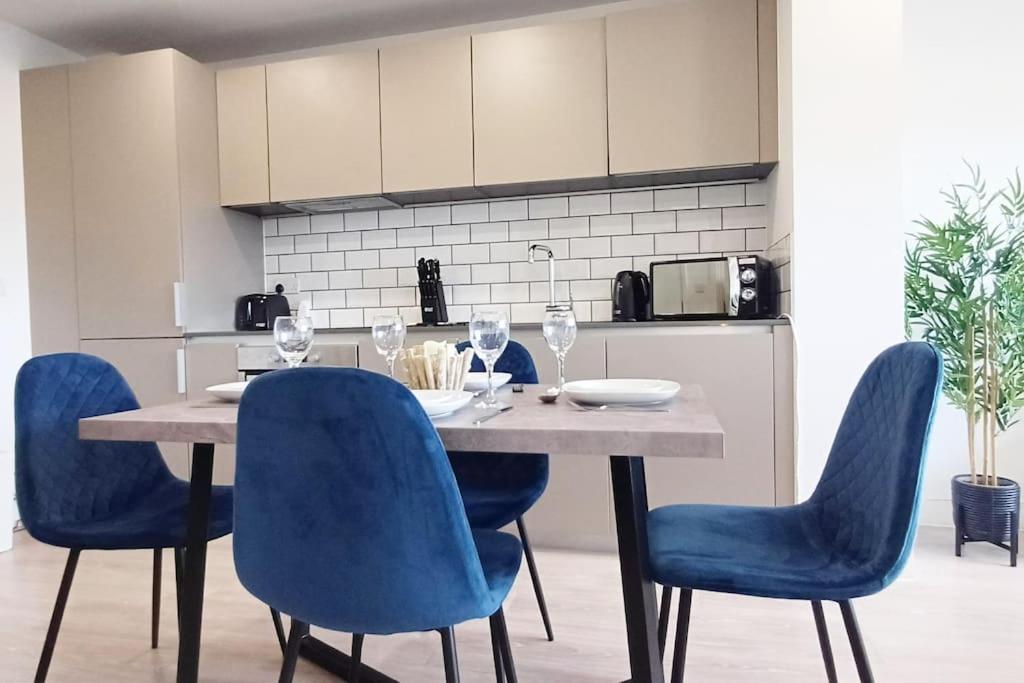 Stylish Modern 1Bed Apartment In Bedford Extérieur photo